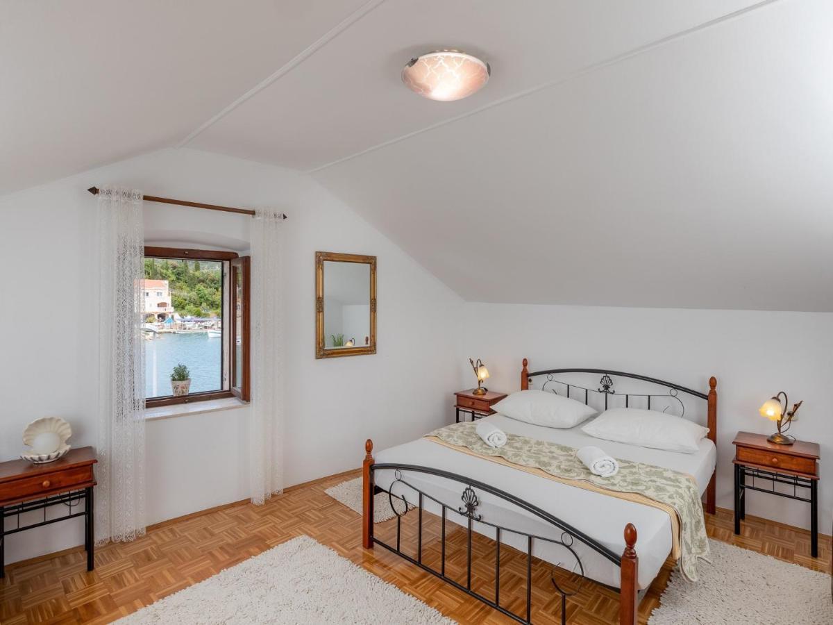 Holiday Home By The Sea - Nina & Kate Ston Exteriér fotografie